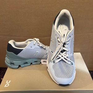 On Cloud Cloudflyer 4 Size 11